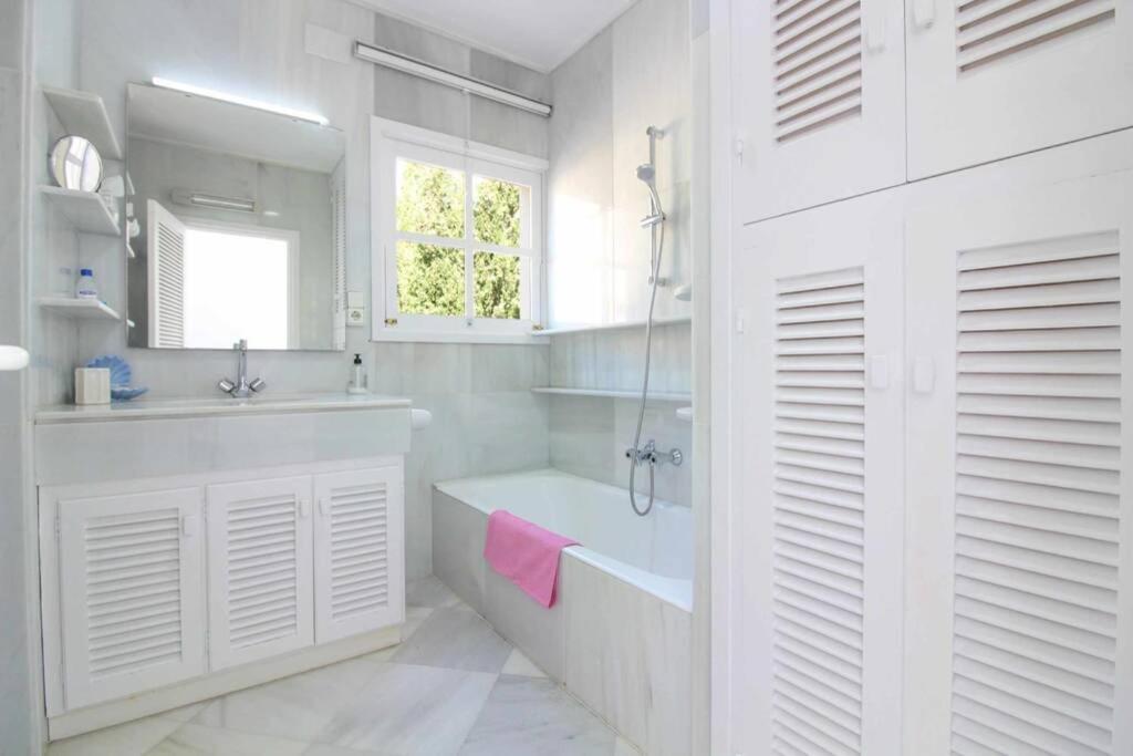 Apartamento Con Piscina - Anfiteatro Калпе Екстериор снимка
