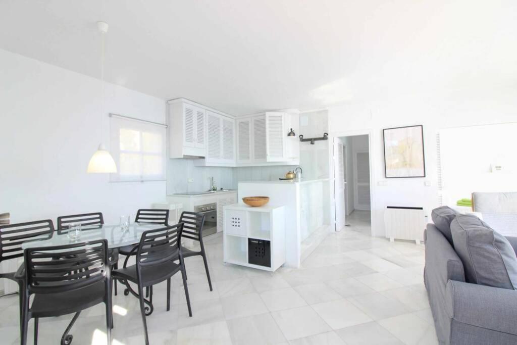 Apartamento Con Piscina - Anfiteatro Калпе Екстериор снимка